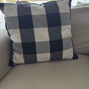 Pottery barn pillow cover 24” sq